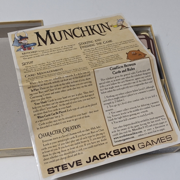 Munchkin card game - Picture 4 of 5